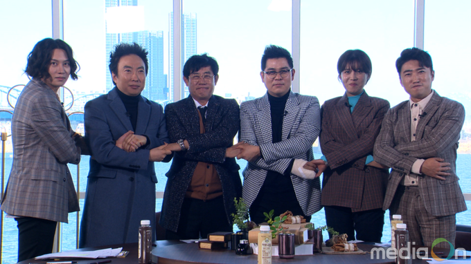 6자회담, 김희철, “나는 자유로운 영혼. 이수만 아니었으면 데뷔 못했을 것”