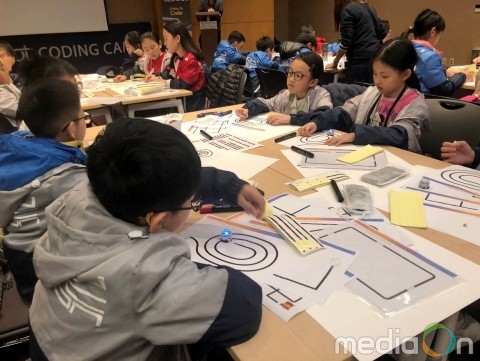 마르시스 주최, 홍콩 학생 대상 오조봇 코딩 캠프 성료