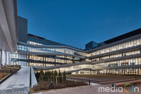 넥센타이어, 넥센중앙연구소 ‘더 넥센 유니버시티’ 그랜드 오픈